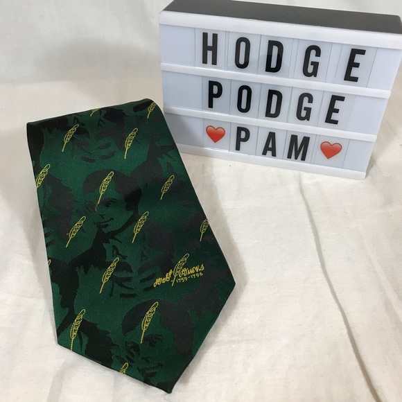 Native American Indian Necktie Feathers Green - Picture 7 of 8